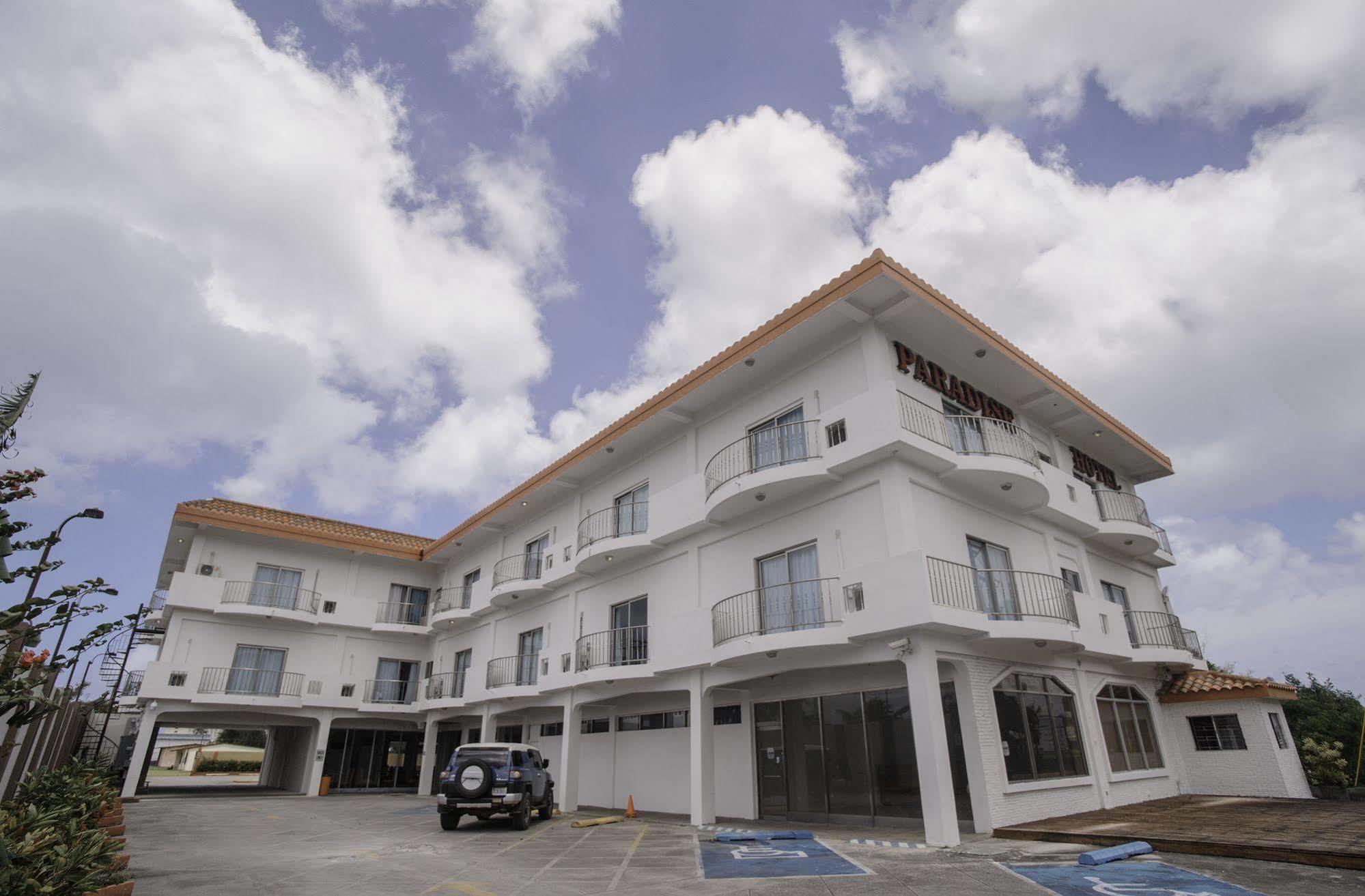 Paradise Hotel Saipan Esterno foto